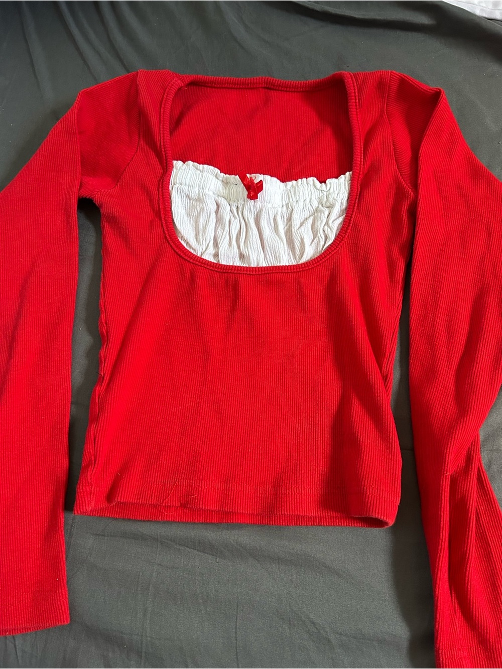 Red Ribbed Long-Sleeve Scoop Neck Women's Top